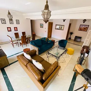 Apartment De Standing Hivernage, Marrakesh